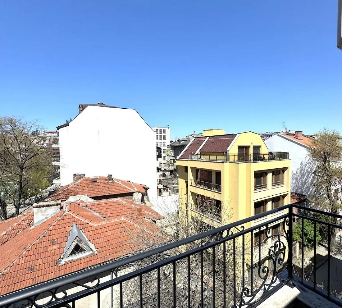 Cozy Home In Central Plovdiv Apartment